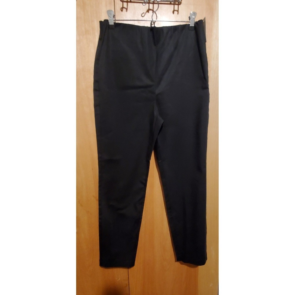 Vetta black ponte pants size 10, 26" inseam‎ NWT